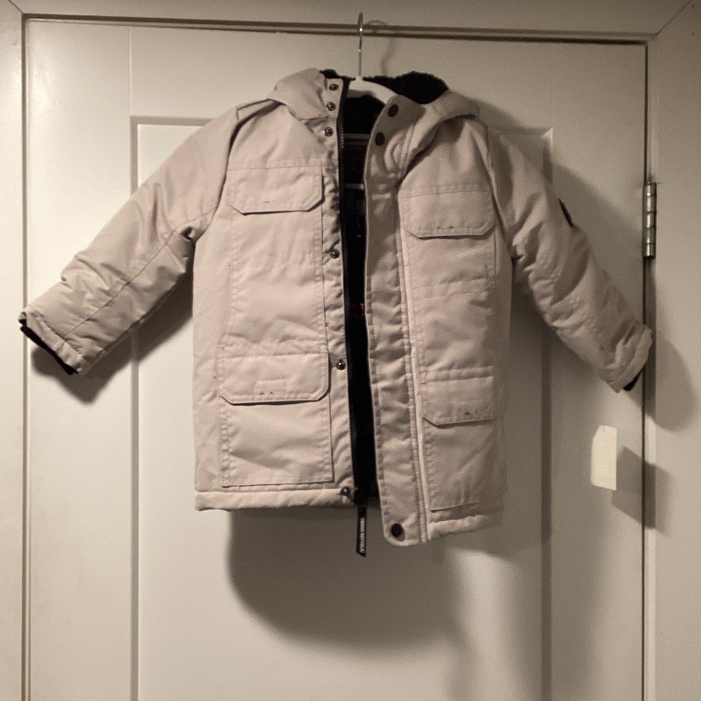 NWT Urban‎ Republic Size 4T Kids Puffer Jacket Silver